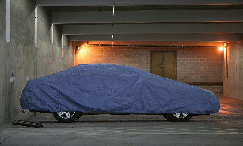 Cerada proti toči učinkovito ublaži udarce